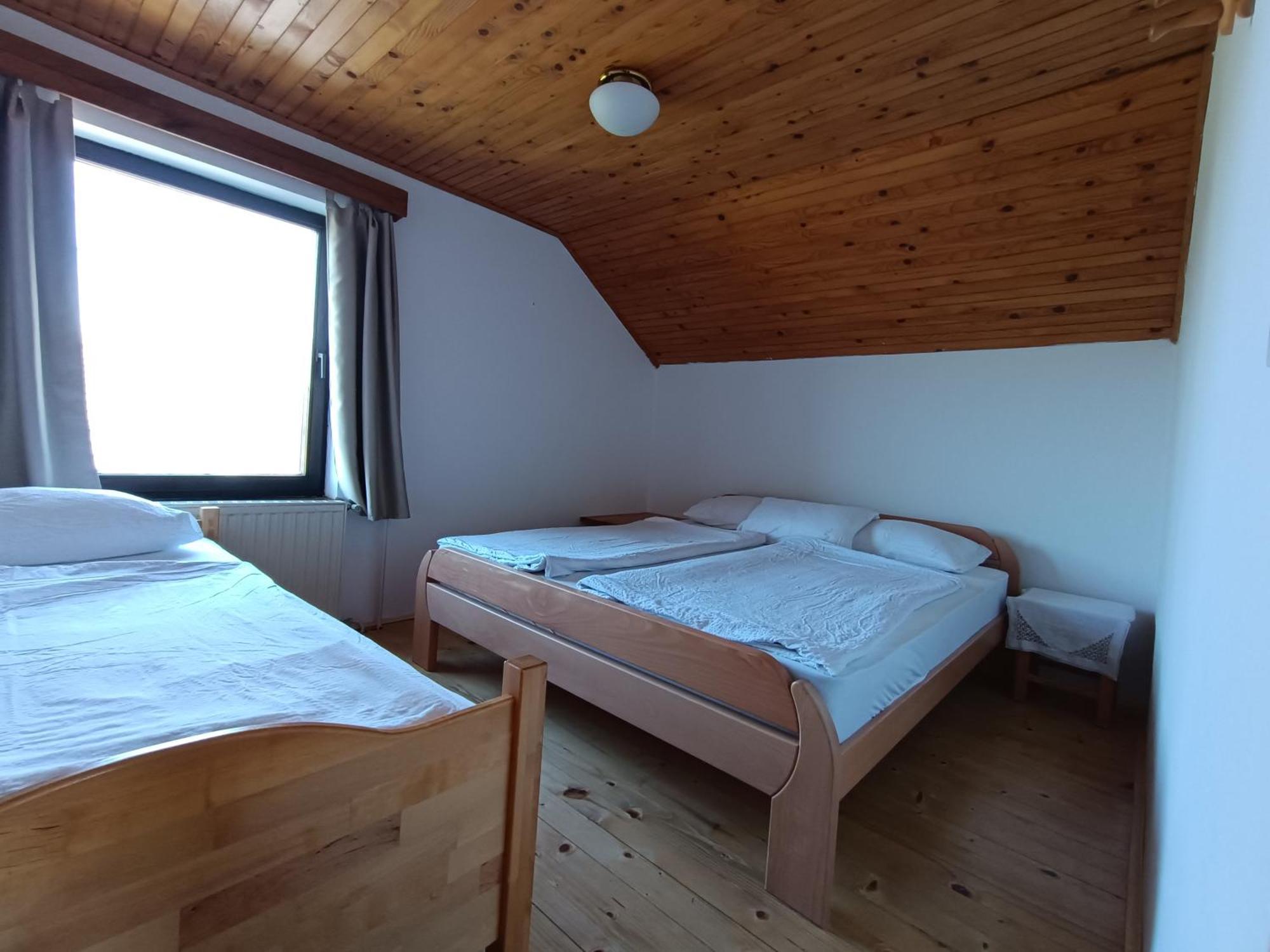 Tourist Farm Strle With Great Local Food Villa Cerknica Exterior foto